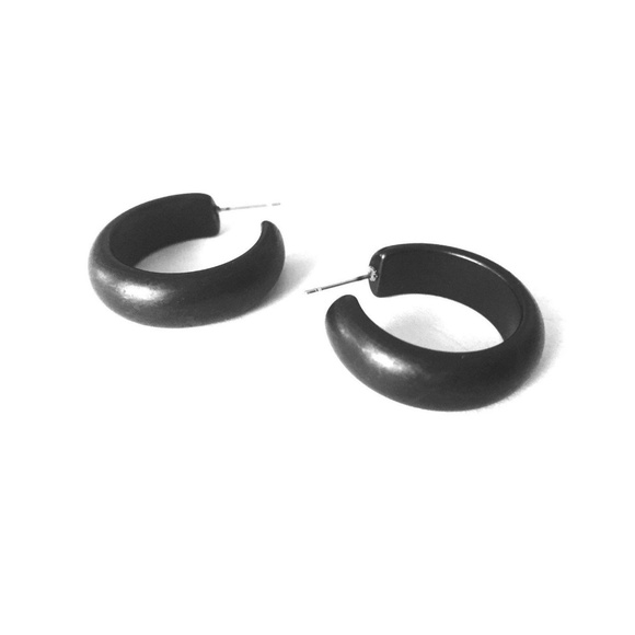 Black Matte Lucite Retro Simple Hoops Earrings - Picture 2 of 5